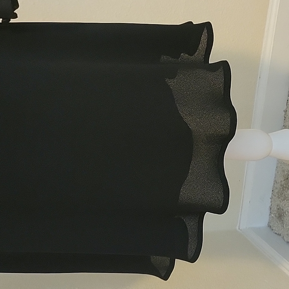 LIZ CLAIBORNE CLASSIC BLACK DRESS....SZ 6 - Picture 10 of 13